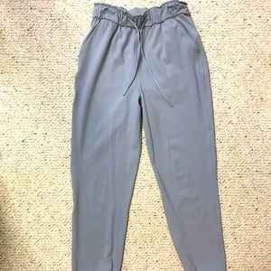 Lululemon stretch high-rise jogger